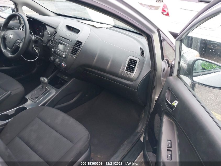 2016 KIA FORTE LX - KNAFK4A61G5587608