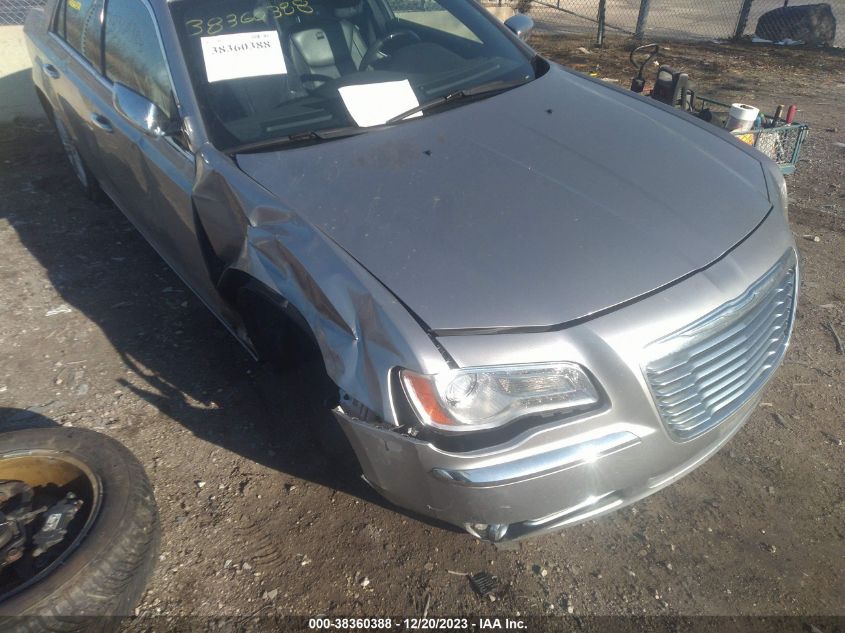 2013 CHRYSLER 300C 2C3CCAKT1DH667151