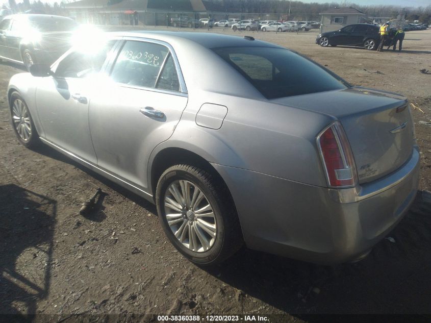 2013 CHRYSLER 300C 2C3CCAKT1DH667151