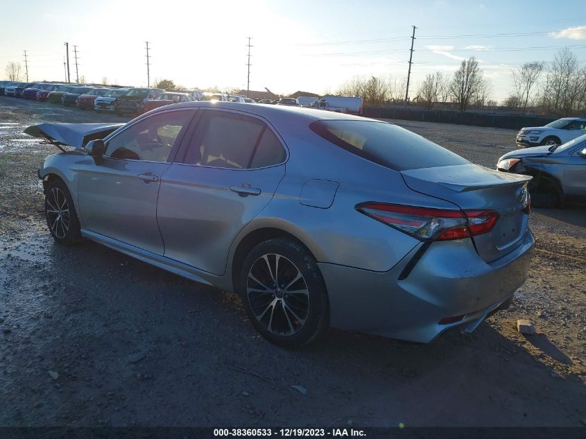 2018 TOYOTA CAMRY SE - JTNB11HK1J3012462