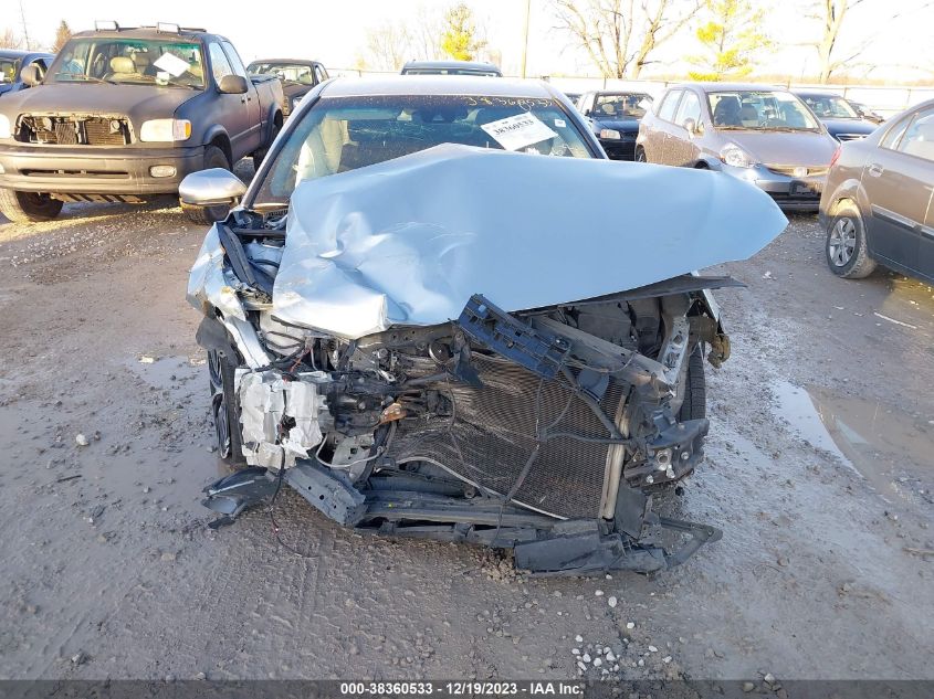 2018 TOYOTA CAMRY SE - JTNB11HK1J3012462