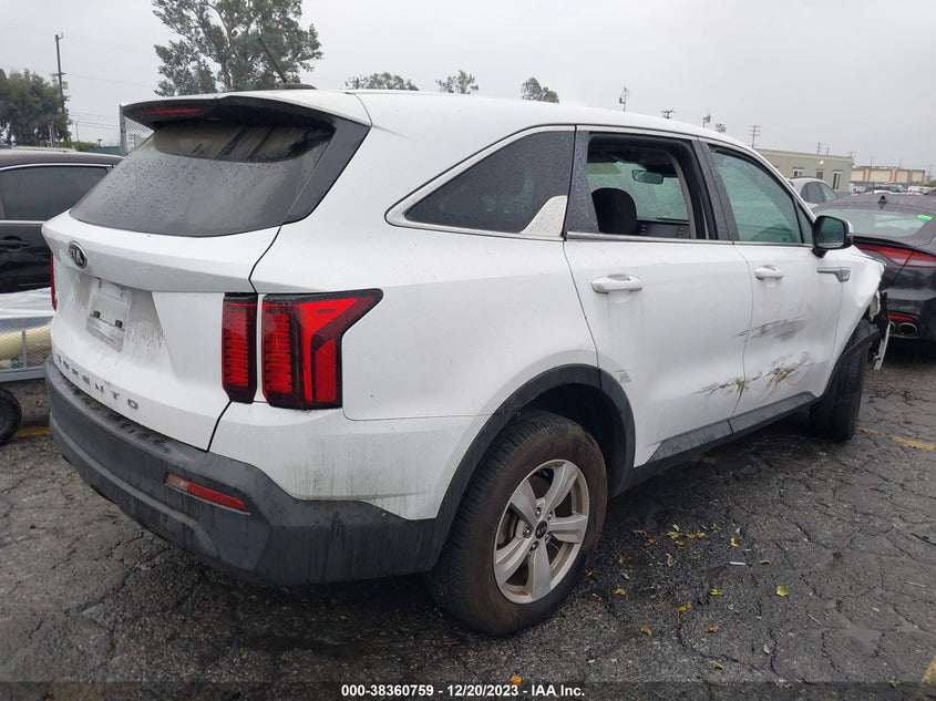 VIN 5XYRGDLC2MG018192 2021 KIA SORENTO LX