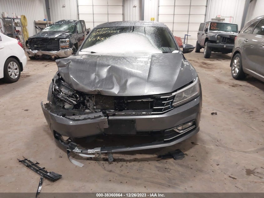 VIN 1VWBT7A35HC064589 2017 VOLKSWAGEN PASSAT 1.8T SE