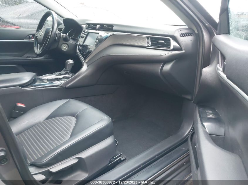 2019 TOYOTA CAMRY SE - 4T1B11HK4KU724394
