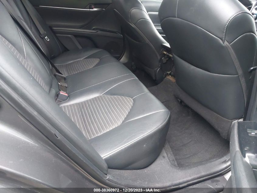 2019 TOYOTA CAMRY SE - 4T1B11HK4KU724394