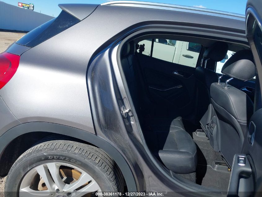 2015 MERCEDES-BENZ GLA 250 4MATIC - WDCTG4GB4FJ084862