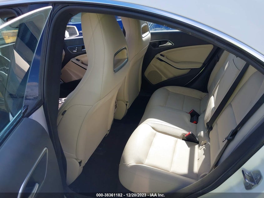 VIN WDDSJ4EB4KN764422 2019 MERCEDES-BENZ CLA 250