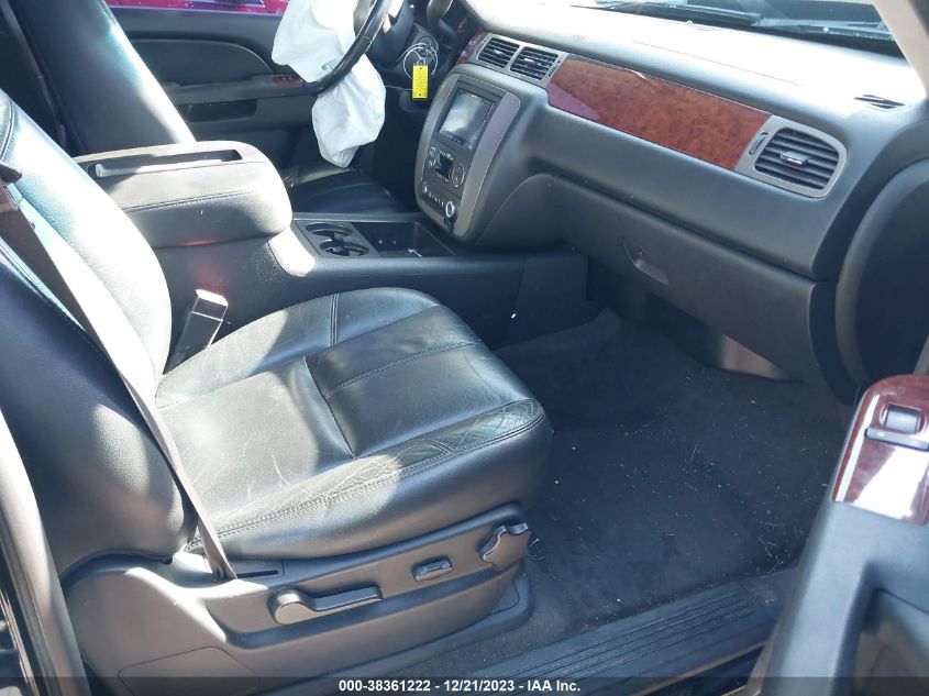 2014 GMC YUKON XL 1500 SLT 1GKS1KE08ER195704