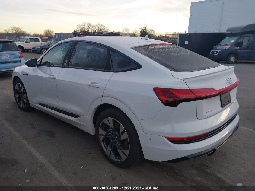 2022 AUDI E-TRON SPORTBACK SPORTBACK PREMIUM - WA11AAGE1NB007814