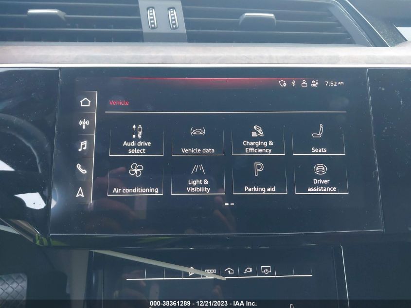 2022 AUDI E-TRON SPORTBACK SPORTBACK PREMIUM - WA11AAGE1NB007814