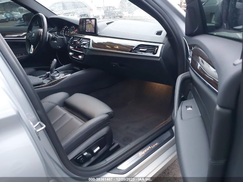 2019 BMW 530I WBAJA5C59KWW05931