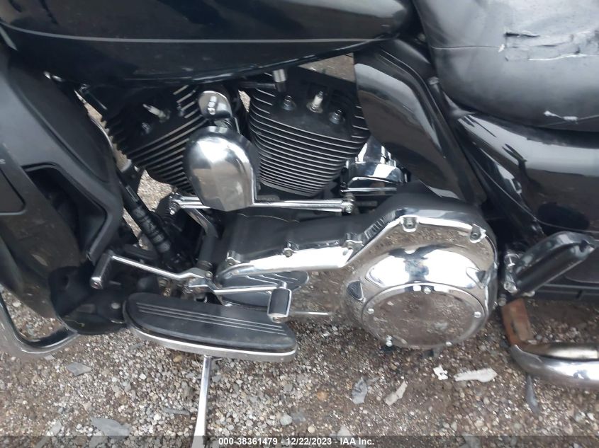 2015 HARLEY-DAVIDSON FLHTKL ULTRA LIMITED LOW 1HD1KKL16FB669545