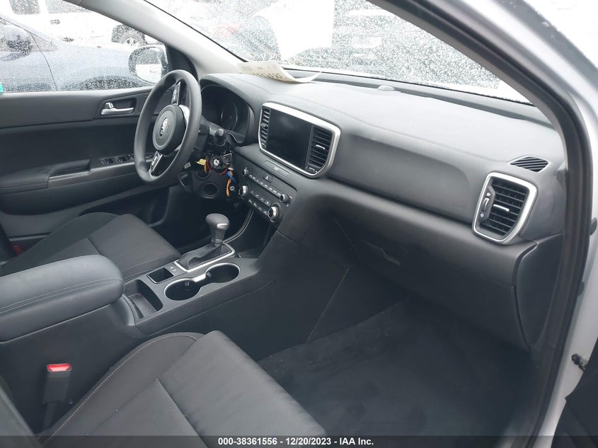 VIN KNDPM3AC1N7965073 2022 KIA SPORTAGE LX