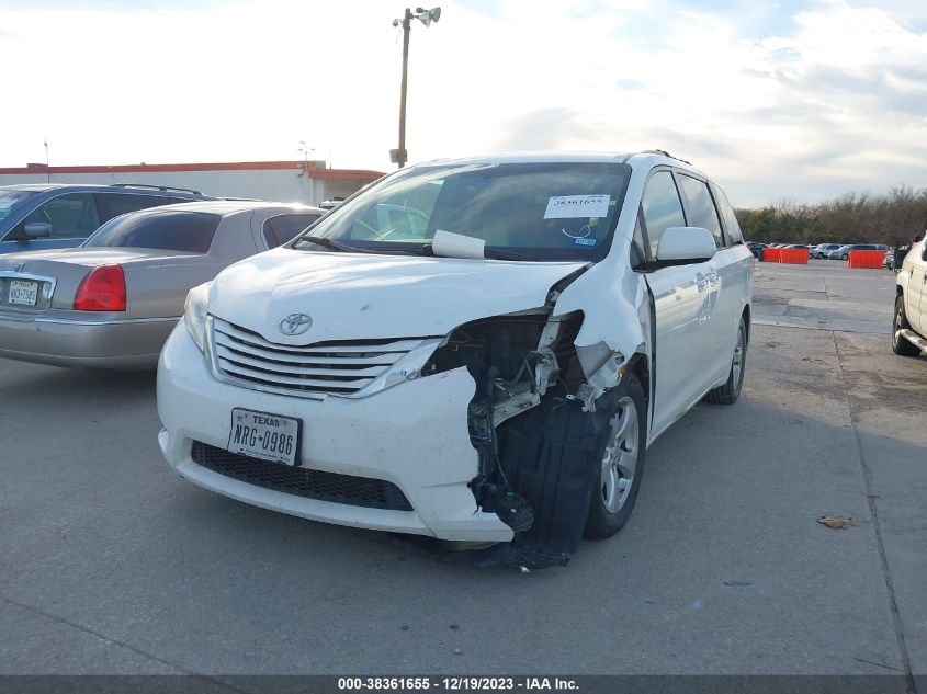 5TDKK3DCXGS719921 2016 TOYOTA SIENNA, photo no. 2