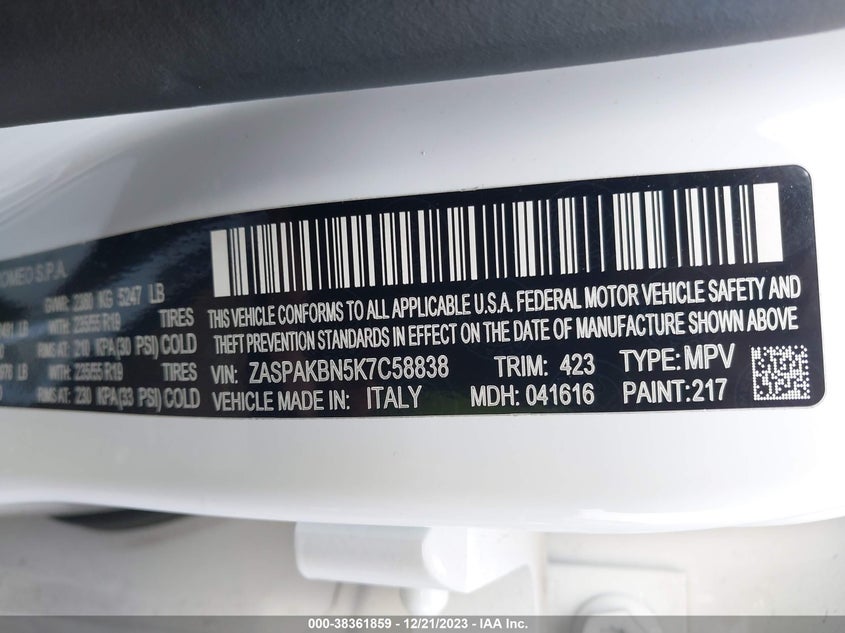 VIN ZASPAKBN5K7C58838 2019 ALFA ROMEO STELVIO TI
