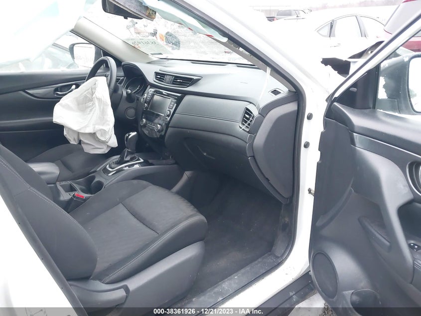 VIN KNMAT2MT4LP527885 2020 NISSAN ROGUE S/SV