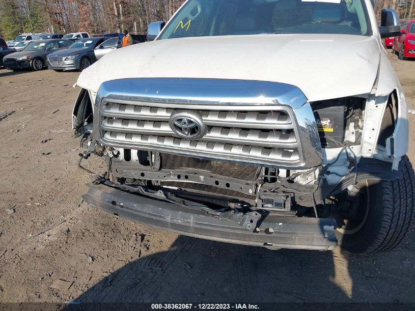 2014 TOYOTA SEQUOIA PLATINUM 5.7L V8 - 5TDDY5G13ES099214