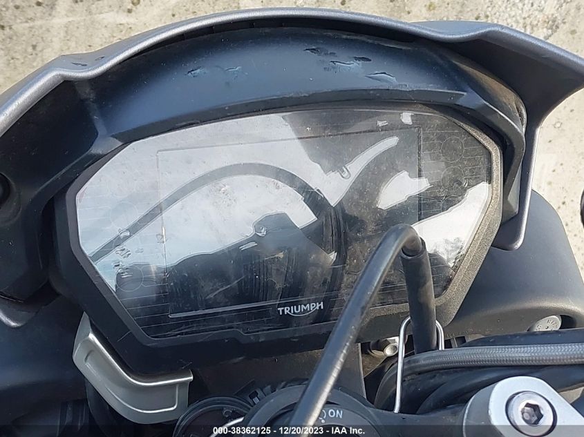 2018 TRIUMPH MOTORCYCLE STREET TRIPLE RS SMTA464S8JT812011