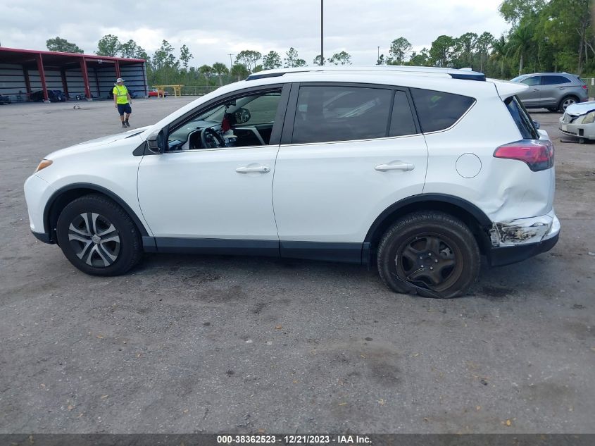 2016 TOYOTA RAV4 LE - JTMZFREV2GJ090416