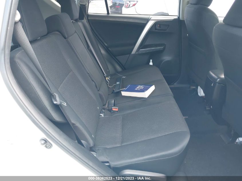 2016 TOYOTA RAV4 LE - JTMZFREV2GJ090416