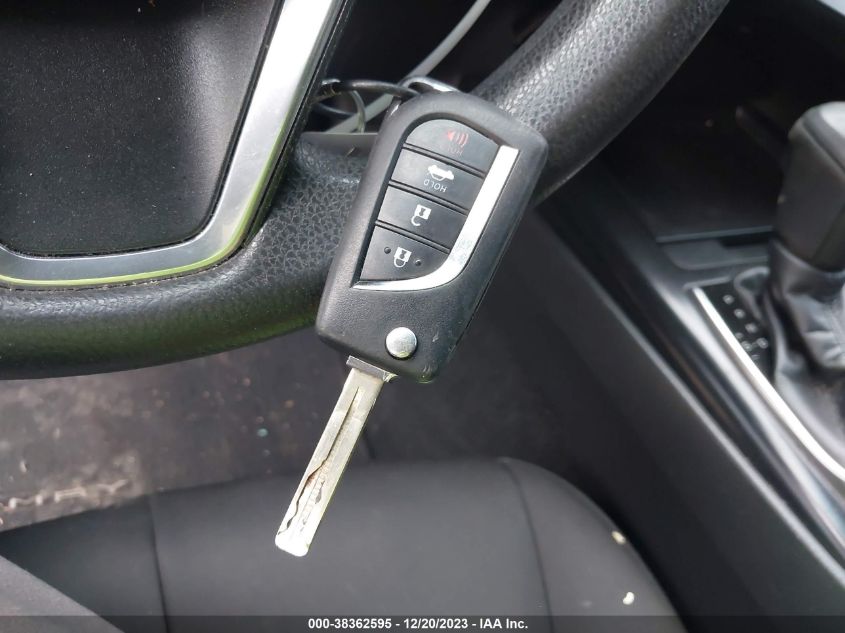 2019 TOYOTA CAMRY LE - 4T1B11HK9KU770867