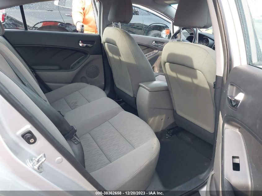 2015 KIA FORTE LX - KNAFK4A60F5410126