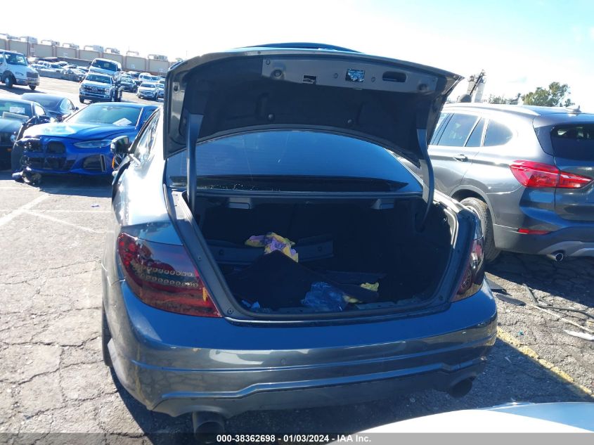 2013 MERCEDES-BENZ C 350 SPORT WDDGJ5HB8DG026346