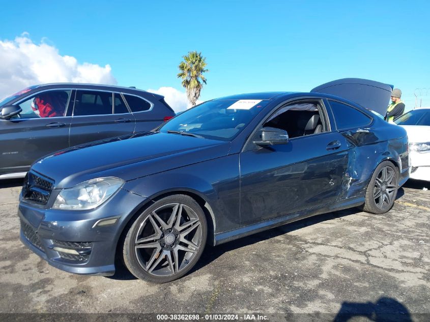 2013 MERCEDES-BENZ C 350 SPORT WDDGJ5HB8DG026346