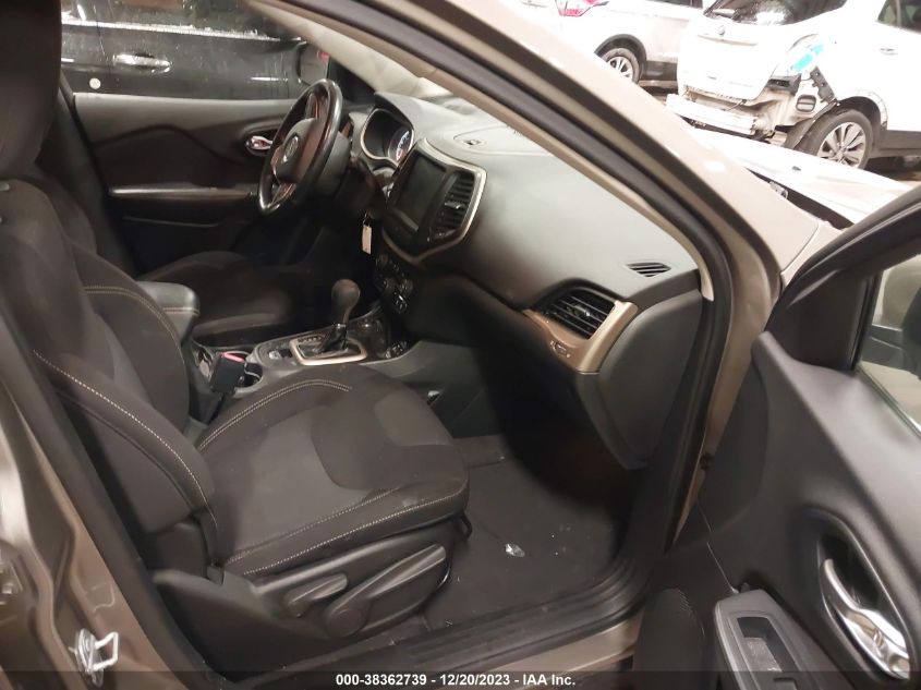 2016 JEEP CHEROKEE LATITUDE - 1C4PJMCS8GW285540