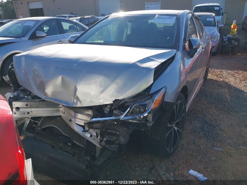 2018 TOYOTA CAMRY L/LE/XLE/SE/XSE - 4T1B11HK1JU128013