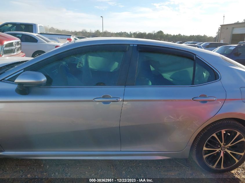 2018 TOYOTA CAMRY L/LE/XLE/SE/XSE - 4T1B11HK1JU128013