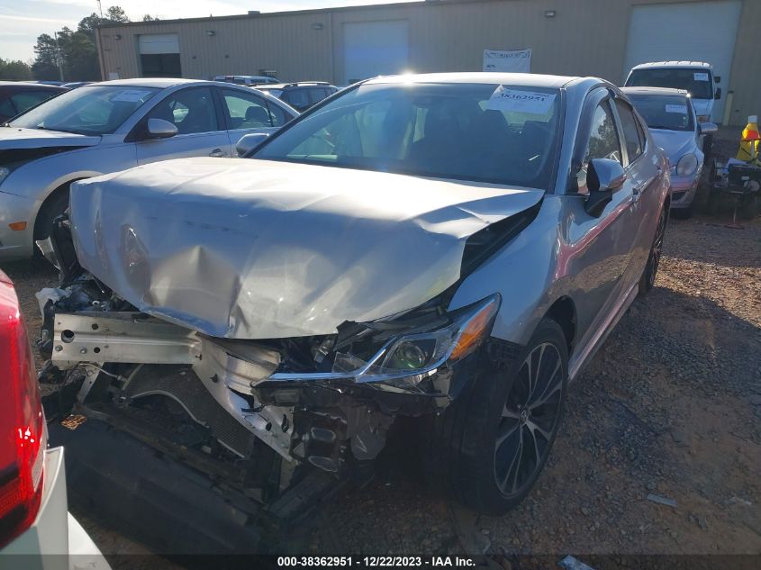 2018 TOYOTA CAMRY L/LE/XLE/SE/XSE - 4T1B11HK1JU128013