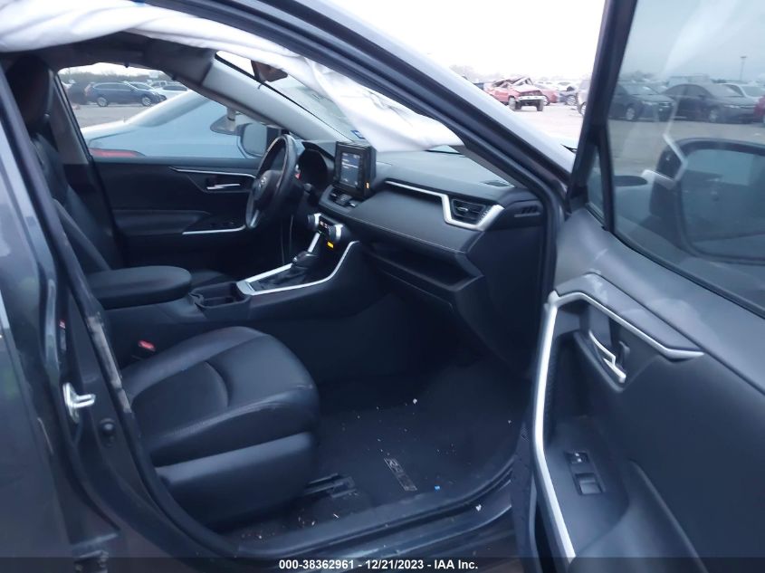 2019 TOYOTA RAV4 XLE PREMIUM - 2T3C1RFVXKW027903