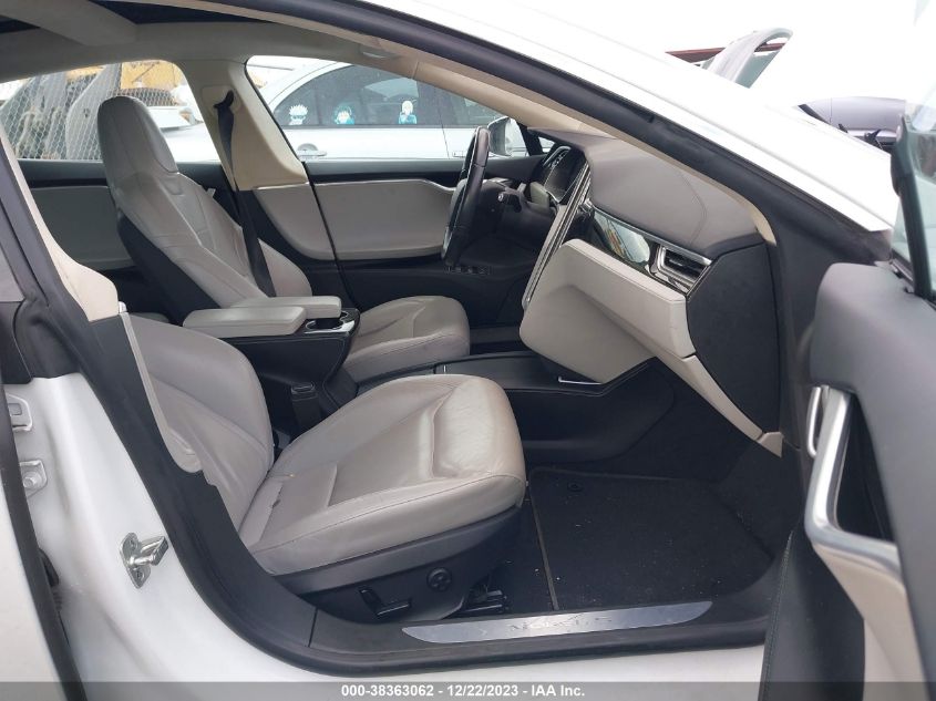 2016 TESLA MODEL S - 5YJSA1E23GF146975