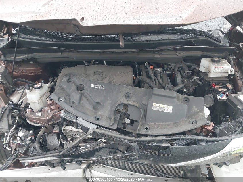 VIN 5TDYRKEC7MS072100 2021 TOYOTA SIENNA XLE
