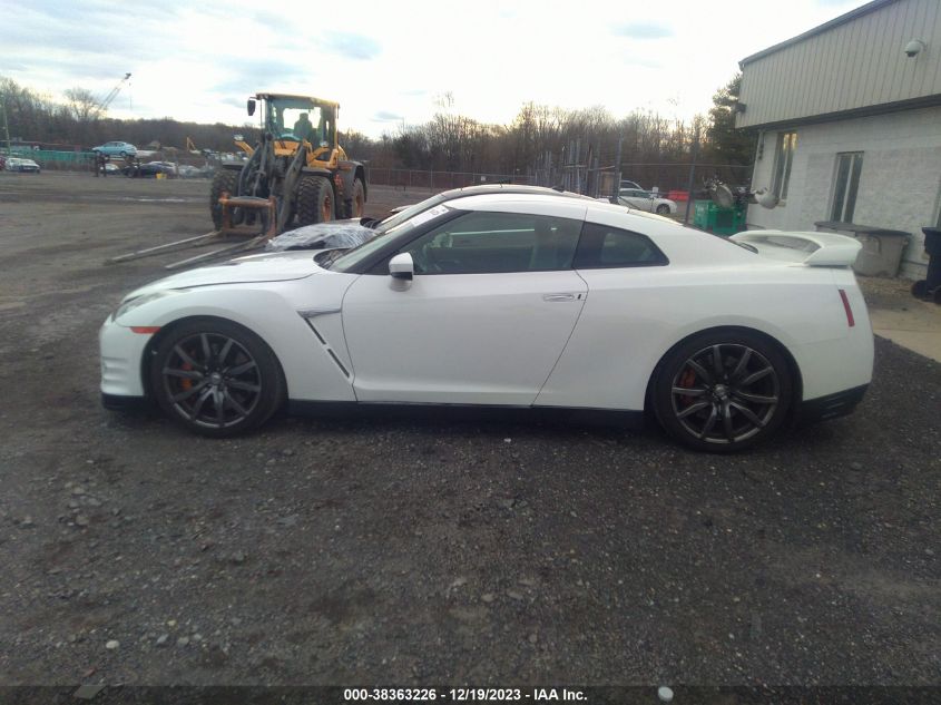 2013 NISSAN GT-R PREMIUM JN1AR5EF1DM260820