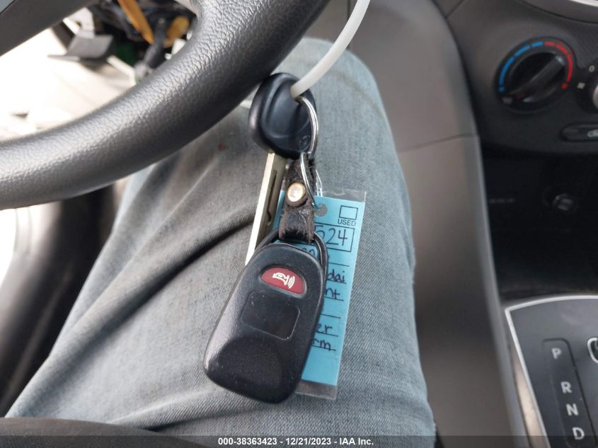 2013 HYUNDAI ACCENT GLS - KMHCT4AE6DU306796