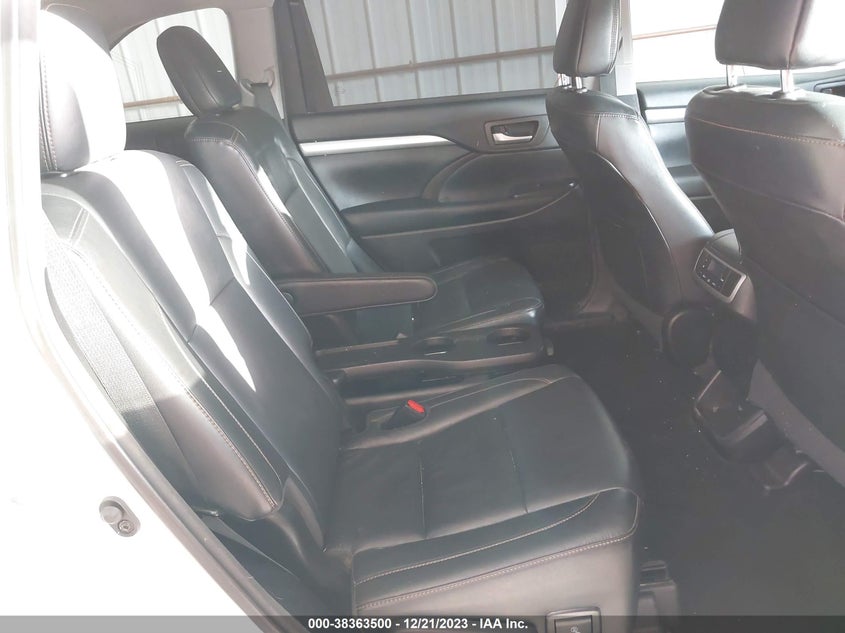 VIN 5TDJZRFH9HS406315 2017 TOYOTA HIGHLANDER SE/XLE