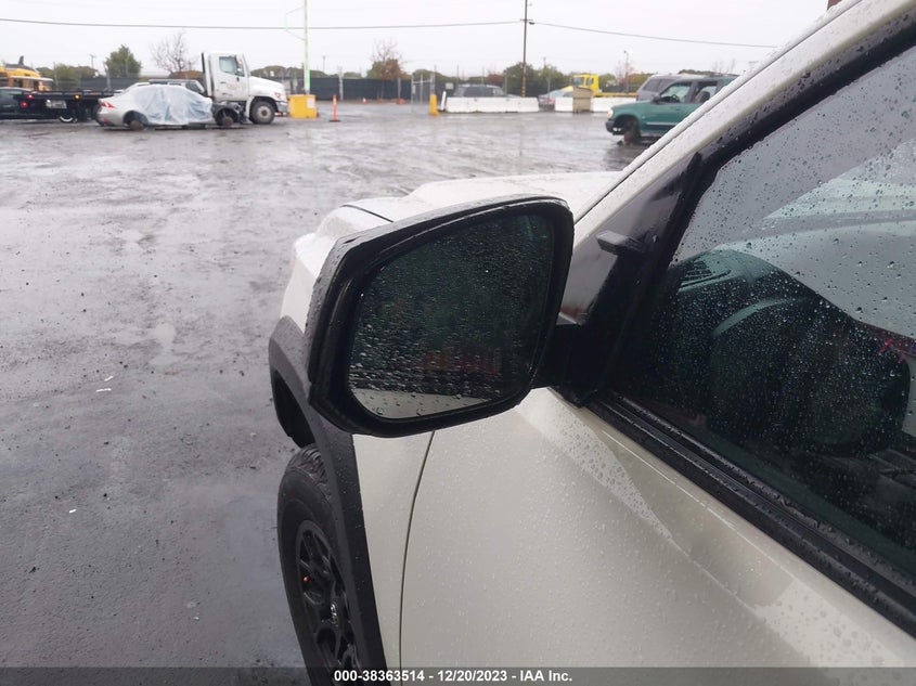 VIN 3TYRZ5CN4LT000090 2020 TOYOTA TACOMA SR V6