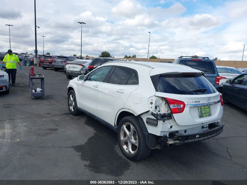 2019 MERCEDES-BENZ GLA 250 - WDCTG4EB4KJ553560