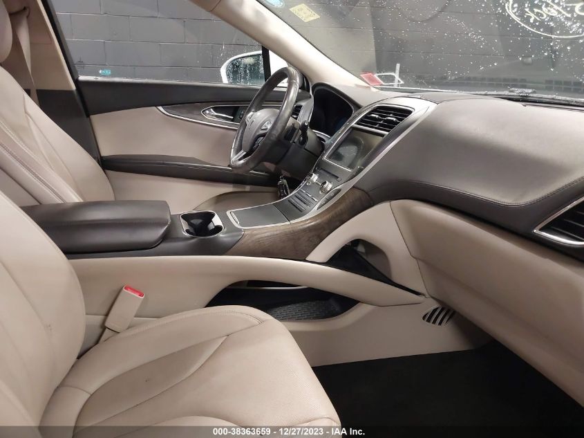 2016 LINCOLN MKX RESERVE - 2LMTJ8LR2GBL86500