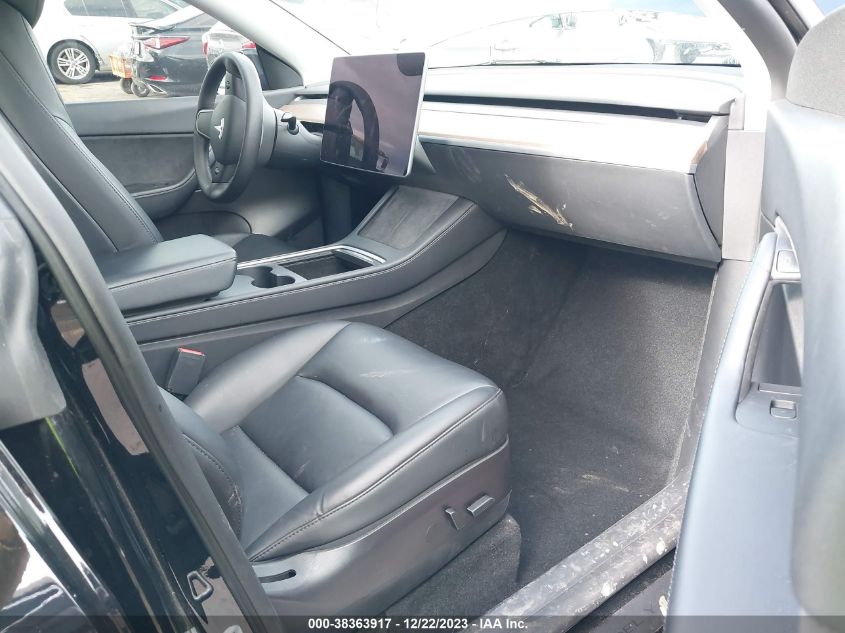 2022 TESLA MODEL Y - 7SAYGDEF8NF452194