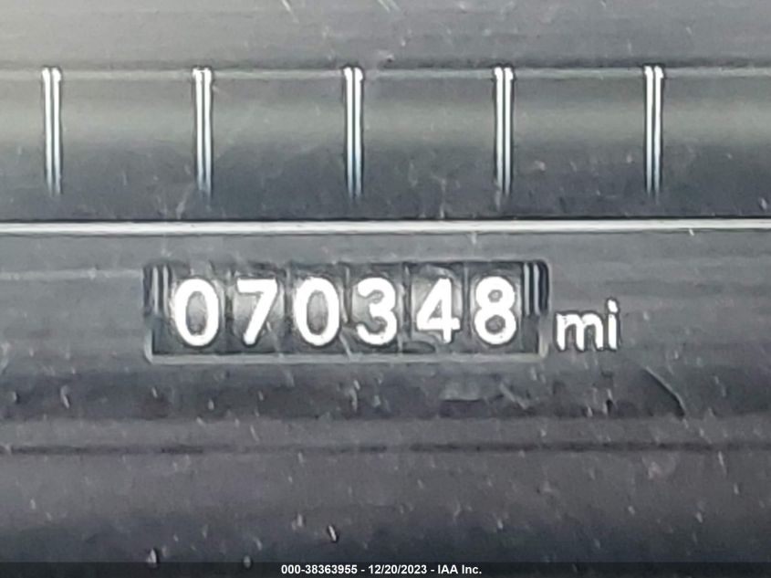 2019 RAM 1500 LARAMIE  4X2 5'7 BOX - 1C6RREJT3KN822002