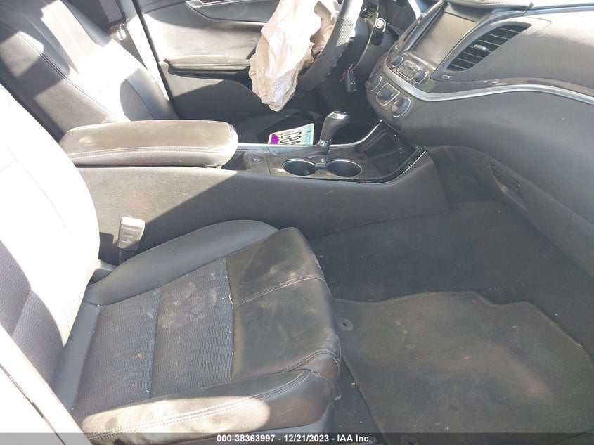 VIN 2G1105S31J9119362 2018 CHEVROLET IMPALA LT