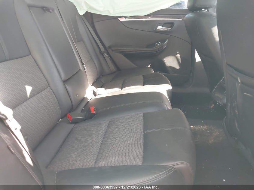 VIN 2G1105S31J9119362 2018 CHEVROLET IMPALA LT