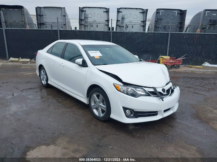 2014 TOYOTA CAMRY SE - 4T1BF1FK0EU782267