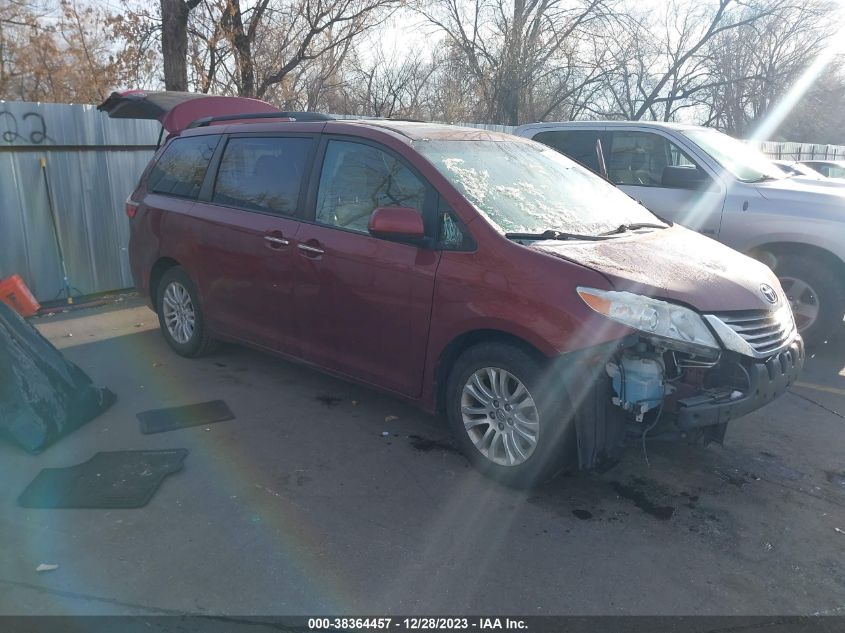 2015 TOYOTA SIENNA XLE 8 PASSENGER - 5TDYK3DC2FS566752