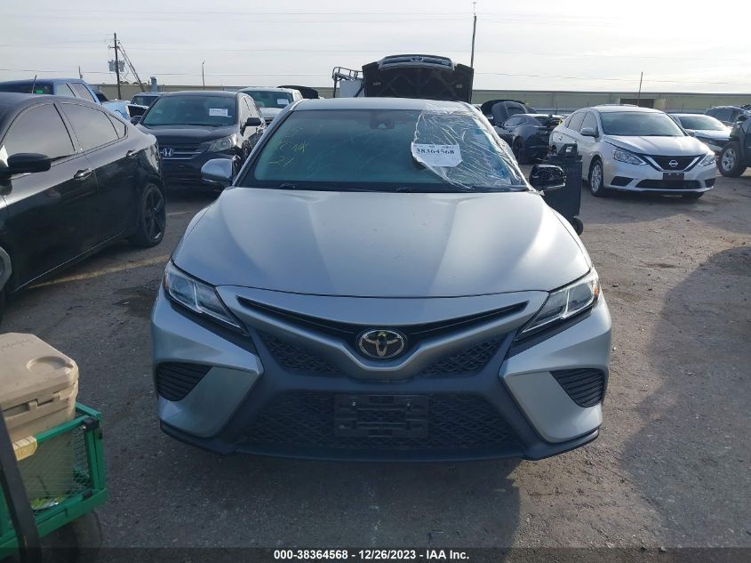 2018 TOYOTA CAMRY L/LE/XLE/SE/XSE - 4T1B11HK8JU100063