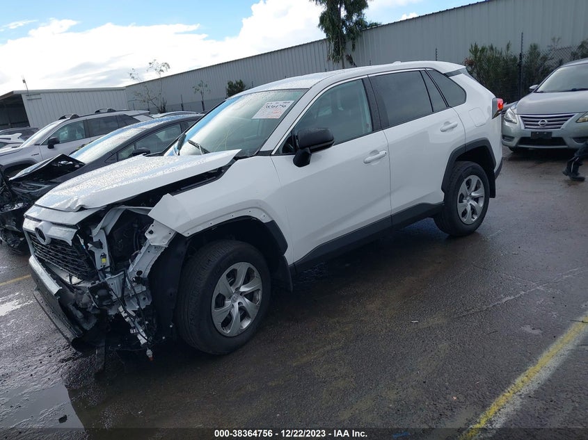 VIN 2T3H1RFV0PW260962 2023 TOYOTA RAV4 LE