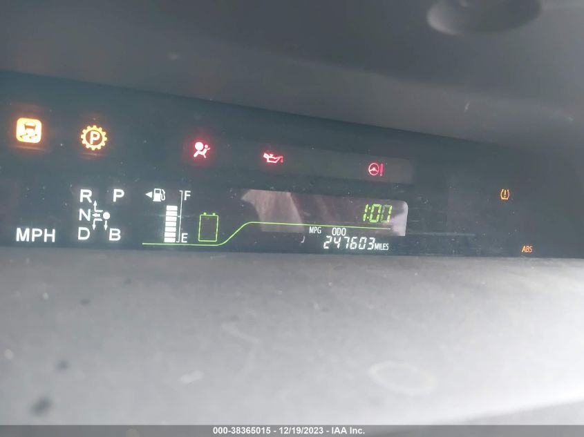 2013 TOYOTA PRIUS V THREE - JTDZN3EU3D3239021